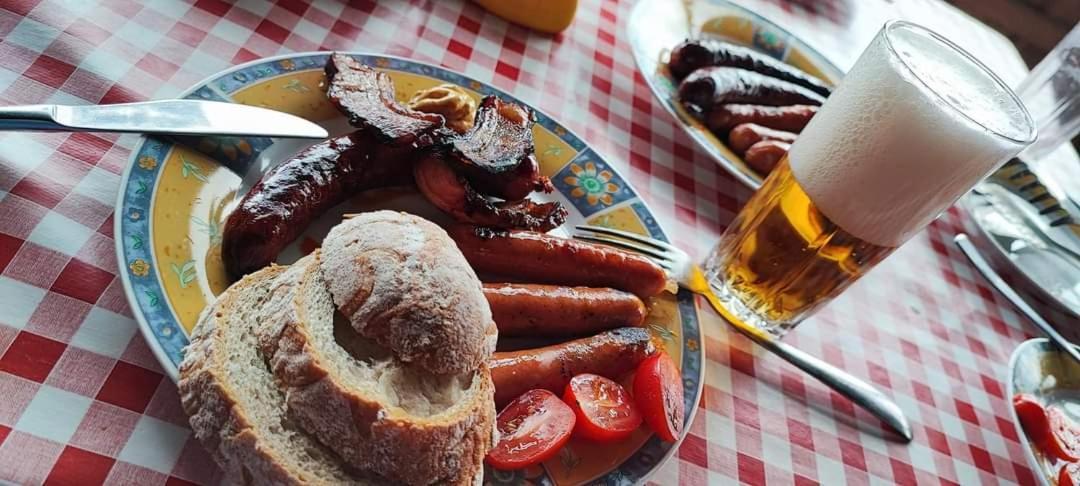 Kuca Za Odmor Poljanica Okicka Vila Jastrebarsko Exterior foto